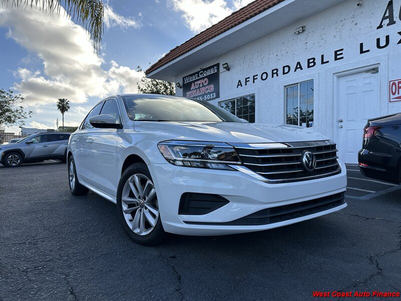 2020 Volkswagen Passat SE  w/Bk Up Camera - Photo 1 - San Marcos, CA 92078