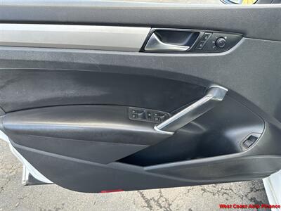 2020 Volkswagen Passat SE  w/Bk Up Camera - Photo 33 - San Marcos, CA 92078