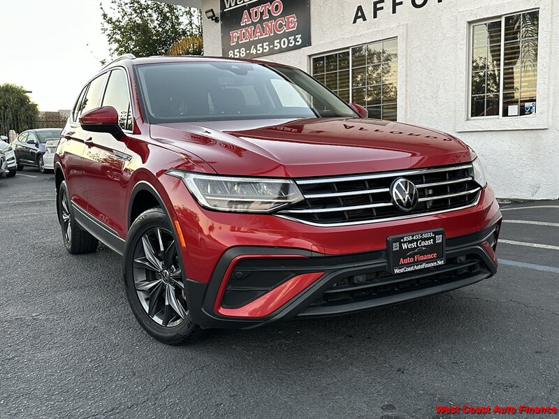 2022 Volkswagen Tiguan SE  w/Bk Up Camera