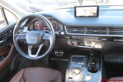 2018 Audi Q7 3.0T quattro Premium Plus  w/Navigation and Back up Camera - Photo 3 - San Diego, CA 92111