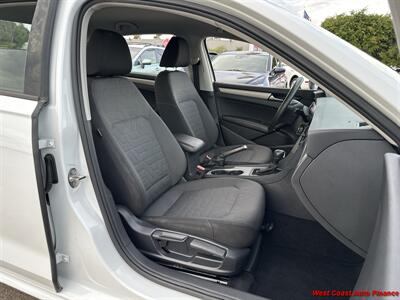 2021 Volkswagen Passat S  w/Bk Up Camera - Photo 24 - San Marcos, CA 92078