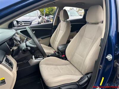 2013 Hyundai ELANTRA GT   - Photo 17 - San Diego, CA 92111