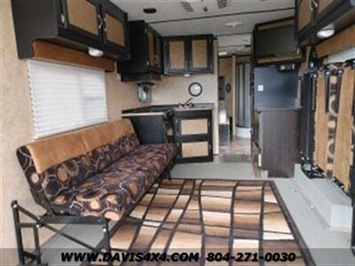 2011 Forest River Ultra Work & Play Toy Hauler Model 25UL   - Photo 12 - North Chesterfield, VA 23237