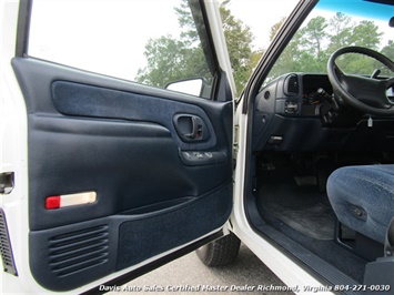 1995 Chevrolet Silverado 1500 Z71 Off Road 4X4 Regular Cab Short Bed   - Photo 13 - North Chesterfield, VA 23237