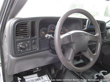 2006 Chevrolet Silverado 2500 HD LS Crew Cab Short Bed 4X4   - Photo 11 - North Chesterfield, VA 23237