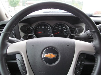 2011 Chevrolet Silverado 1500 LT (SOLD)   - Photo 8 - North Chesterfield, VA 23237