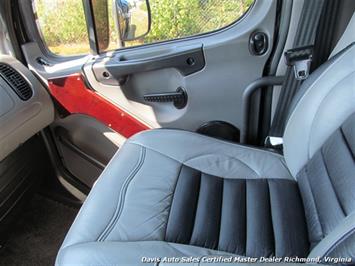 2007 Freightliner M2 106 Business Class Sport Chassis Crew Cab Lift System   - Photo 23 - North Chesterfield, VA 23237