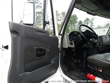 2015 International DuraStar 4300 MA025 Cummins Diesel Air Ride LCG Rollback (SOLD)   - Photo 6 - North Chesterfield, VA 23237