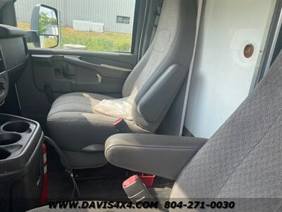 2013 Chevrolet Express Cutaway 3500 Dual Rear Wheel Box Truck/Van   - Photo 9 - North Chesterfield, VA 23237