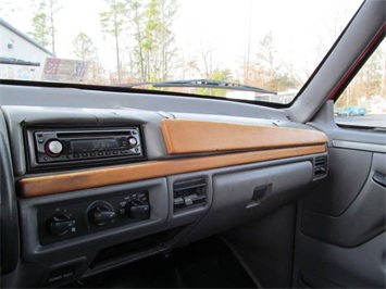 1995 Ford F-350 XLT (SOLD)   - Photo 2 - North Chesterfield, VA 23237