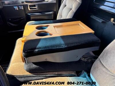 1981 Chevrolet K 30 Silverado 4x4 Squarebody Pickup   - Photo 17 - North Chesterfield, VA 23237