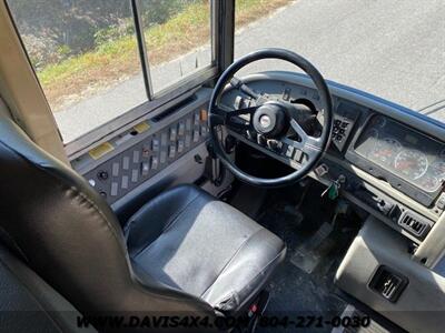 2004 THOMAS Bus Pusher Style Flat Nose Cab Over With Caterpillar  Diesel Engine - Photo 12 - North Chesterfield, VA 23237