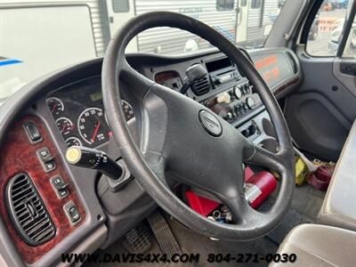 2014 Freightliner M2 26 Foot Box Truck   - Photo 12 - North Chesterfield, VA 23237