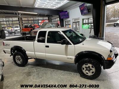 2001 Chevrolet S-10 ZR2 Off Road 4x4 Extended Cab Pickup   - Photo 3 - North Chesterfield, VA 23237