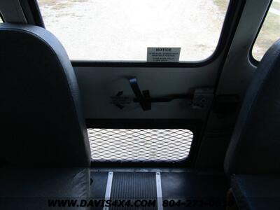 2005 Freightliner Chassis Passenger Van/School Bus   - Photo 14 - North Chesterfield, VA 23237