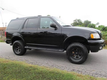 2001 Ford Expedition XLT (SOLD)   - Photo 4 - North Chesterfield, VA 23237