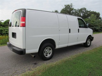 2007 Chevrolet Express 1500 (SOLD)   - Photo 5 - North Chesterfield, VA 23237