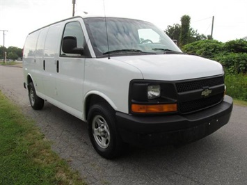 2007 Chevrolet Express 1500 (SOLD)   - Photo 3 - North Chesterfield, VA 23237