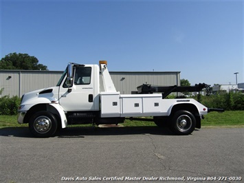 2007 INTERNATIONAL Navistar Wrecker/Tow Truck DT466 One Owner (SOLD)   - Photo 2 - North Chesterfield, VA 23237