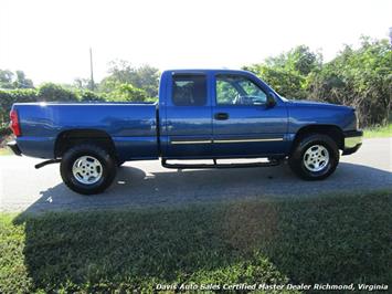 2004 Chevrolet Silverado 1500 LS 4X4 Extended Cab Short Bed Low Mileage   - Photo 9 - North Chesterfield, VA 23237