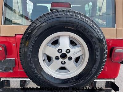 1995 Jeep Wrangler Rio Grande Lifted Hardtop 4X4   - Photo 5 - North Chesterfield, VA 23237