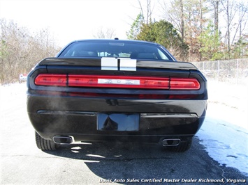 2011 Dodge Challenger RT Stripes Low Mileage Sports   - Photo 4 - North Chesterfield, VA 23237