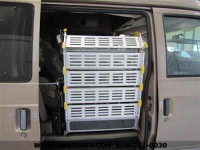 1995 Chevrolet Astro High Top Conversion Van Handicap  Equipped With Wheel Chair Lift - Photo 6 - North Chesterfield, VA 23237