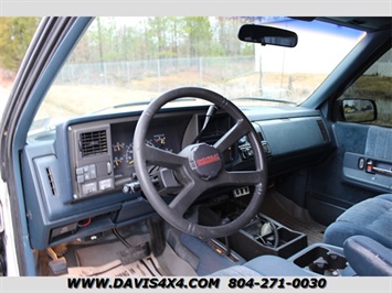 1994 Chevrolet Blazer Tahoe 4X4 (SOLD)   - Photo 15 - North Chesterfield, VA 23237