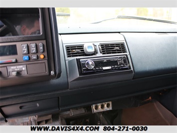 1994 Chevrolet Blazer Tahoe 4X4 (SOLD)   - Photo 19 - North Chesterfield, VA 23237