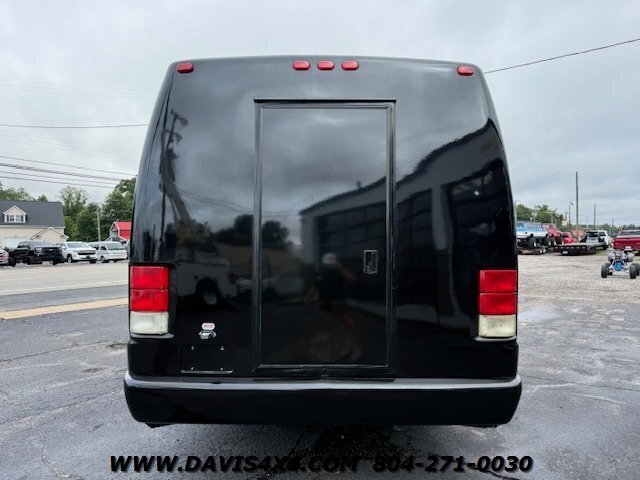 2005 Ford E-350 Shuttle/Party Event Van Bus - Photo 11 - North Chesterfield, VA 23237