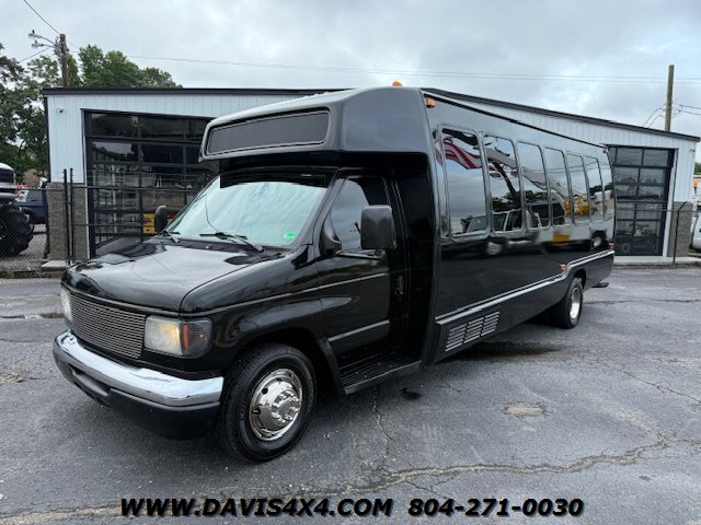 2005 Ford E-350 Shuttle/Party Event Van Bus - Photo 51 - North Chesterfield, VA 23237
