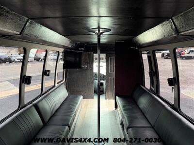 2005 Ford E-350 Shuttle/Party Event Van Bus - Photo 33 - North Chesterfield, VA 23237
