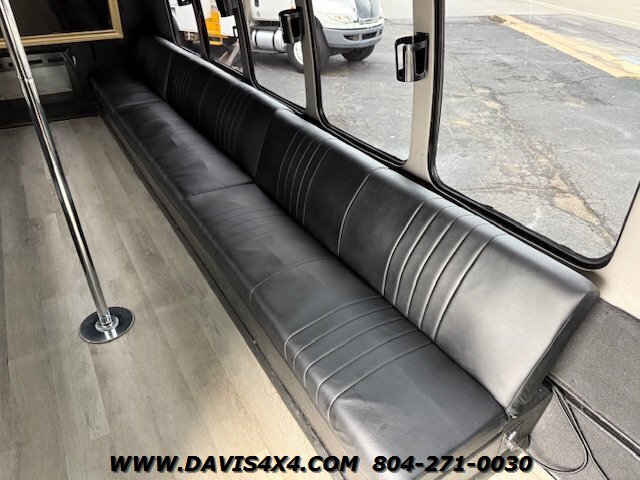 2005 Ford E-350 Shuttle/Party Event Van Bus - Photo 25 - North Chesterfield, VA 23237