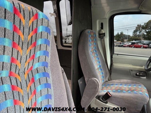 2005 Ford E-350 Shuttle/Party Event Van Bus - Photo 47 - North Chesterfield, VA 23237