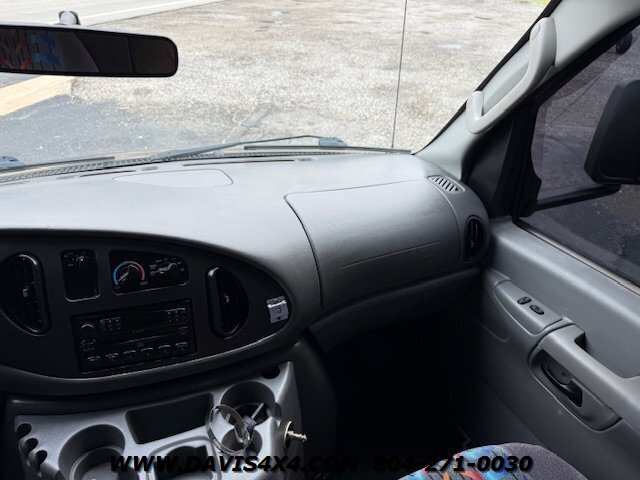 2005 Ford E-350 Shuttle/Party Event Van Bus - Photo 38 - North Chesterfield, VA 23237