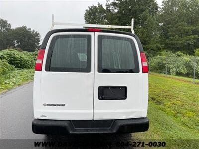 2017 Chevrolet Express 2500 HD Work/Commercial Van   - Photo 18 - North Chesterfield, VA 23237