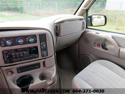 1999 GMC Safari SLE Minivan   - Photo 2 - North Chesterfield, VA 23237
