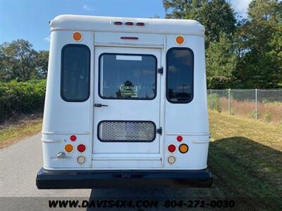 2014 Ford E-450 Shuttle Bus/Handicapped Accessible Equipped  Multi-Passenger Vehicle - Photo 5 - North Chesterfield, VA 23237