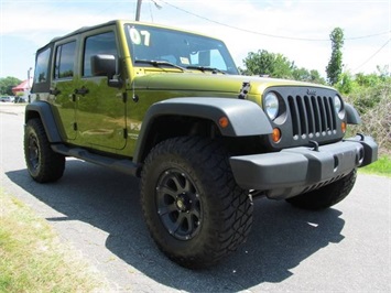 2007 Jeep Wrangler Unlimited X (SOLD)   - Photo 7 - North Chesterfield, VA 23237