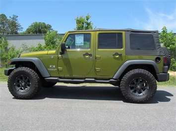 2007 Jeep Wrangler Unlimited X (SOLD)   - Photo 8 - North Chesterfield, VA 23237