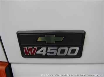 1999 Chevrolet W4500 W Series Cab Over Isuzu Style 14 Foot Box   - Photo 3 - North Chesterfield, VA 23237