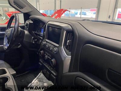 2019 Chevrolet Silverado 1500 Z71 4x4 Series Crew Cab Short Bed Pickup   - Photo 11 - North Chesterfield, VA 23237