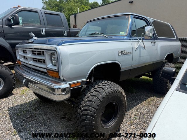 1987 Dodge Ramcharger 150 Lifted 4x4 SUV Project   - Photo 1 - North Chesterfield, VA 23237