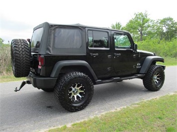 2007 Jeep Wrangler Unlimited X (SOLD)   - Photo 5 - North Chesterfield, VA 23237