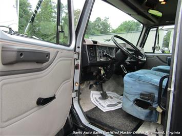 1996 International 4700 Navistar Custom Crew Cab Hauler Bed Monster Super   - Photo 16 - North Chesterfield, VA 23237