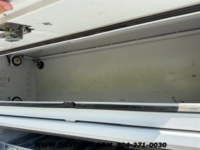 2012 Ford F-550 Utility 4x4 Superduty Work Truck   - Photo 8 - North Chesterfield, VA 23237