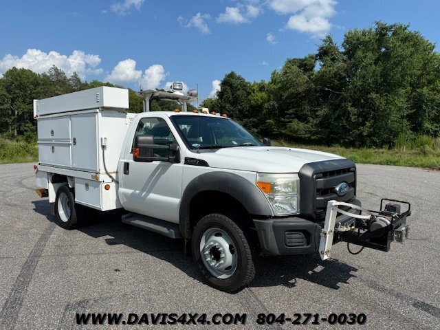 2012 Ford F-550 Utility 4x4 Superduty Work Truck   - Photo 1 - North Chesterfield, VA 23237