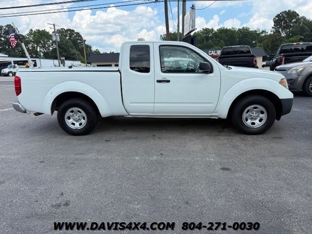 2015 Nissan Frontier S Extended Cab Pickup - Photo 2 - North Chesterfield, VA 23237