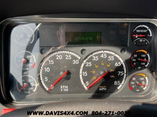 2016 Freightliner M2 106   - Photo 1 - North Chesterfield, VA 23237