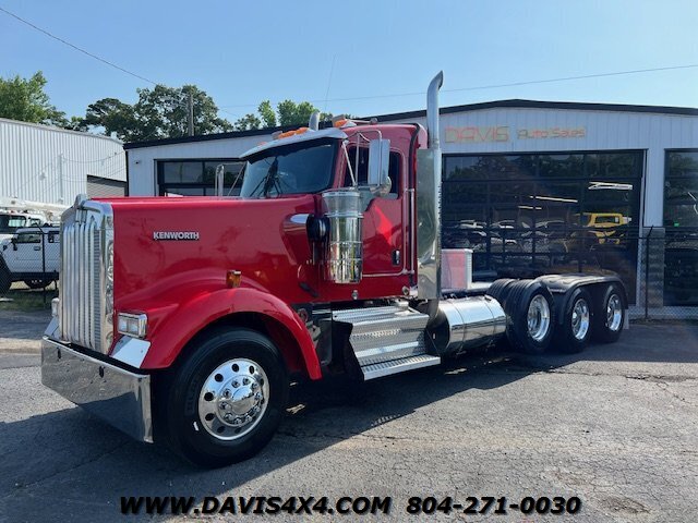 2006 Kenworth W900 Tri-Axle Day Cab CAT Truck   - Photo 1 - North Chesterfield, VA 23237